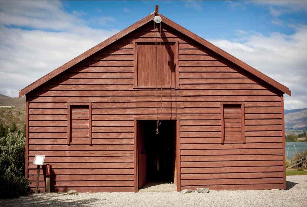 Behrens Barn